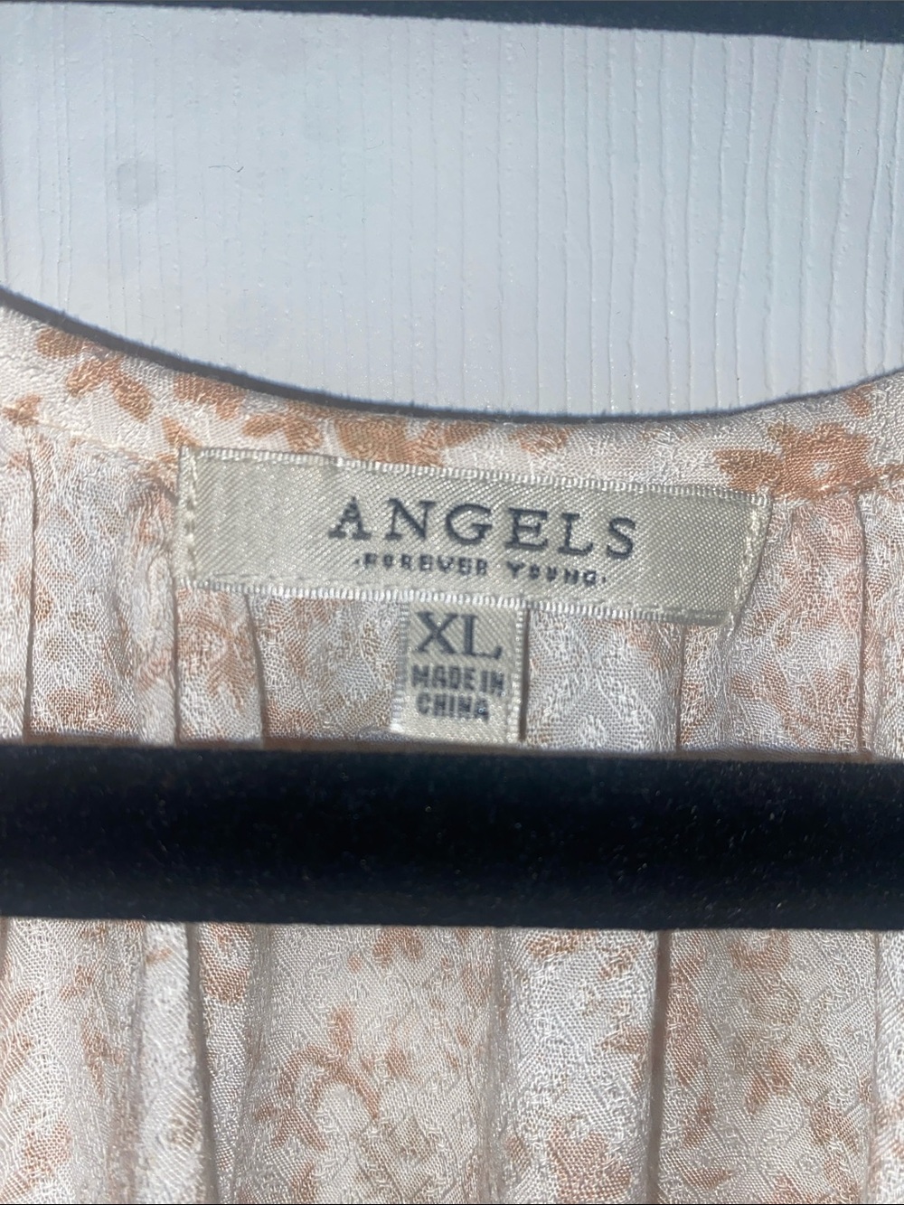 ANGELS-Forever Young Cream Pink & Tan Floral Button-Front Women's Top Sz Large - Picture 3 of 14